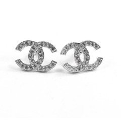 Пусеты Chanel Пусеты Chanel