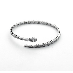 Жесткий браслет змея Bvlgari из серебра