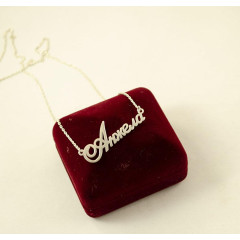 Ланцюжок з ім'ям Анжела