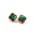 Золоті сережки Van Cleef з малахітом
