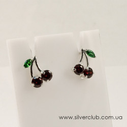 Сережки вишні Сережки вишні