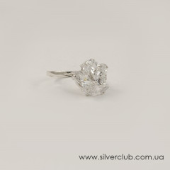 Золота каблучка з фіанітами. Золота каблучка з фіанітами.